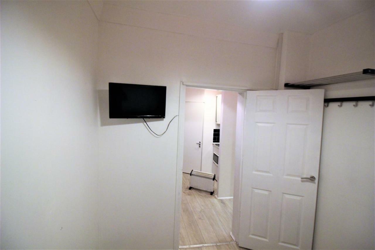 Apartment 40 Red Church Street, E2 7dp London