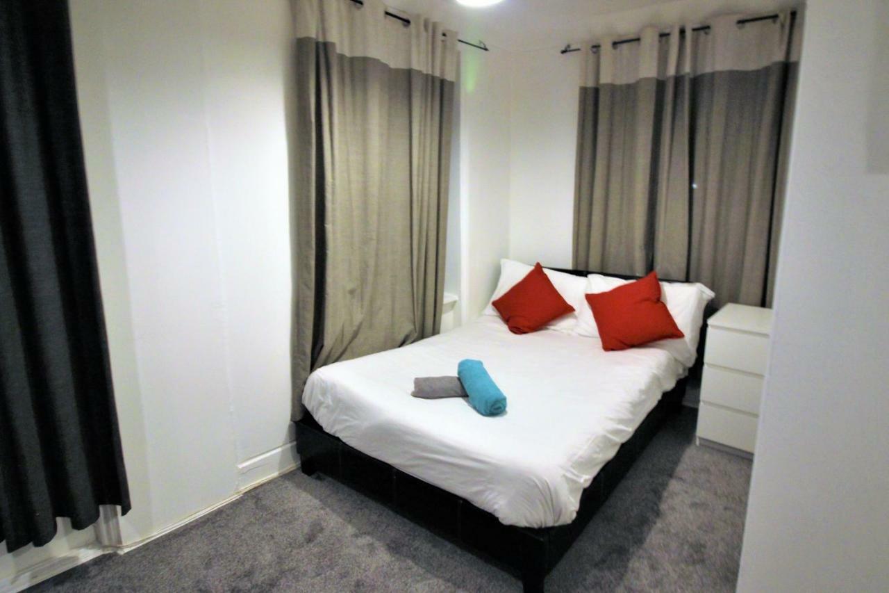 Apartment 40 Red Church Street, E2 7dp London
