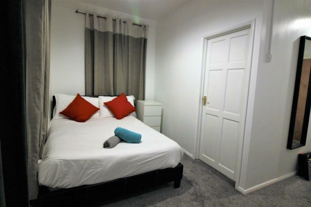 40 Red Church Street, E2 7dp * London